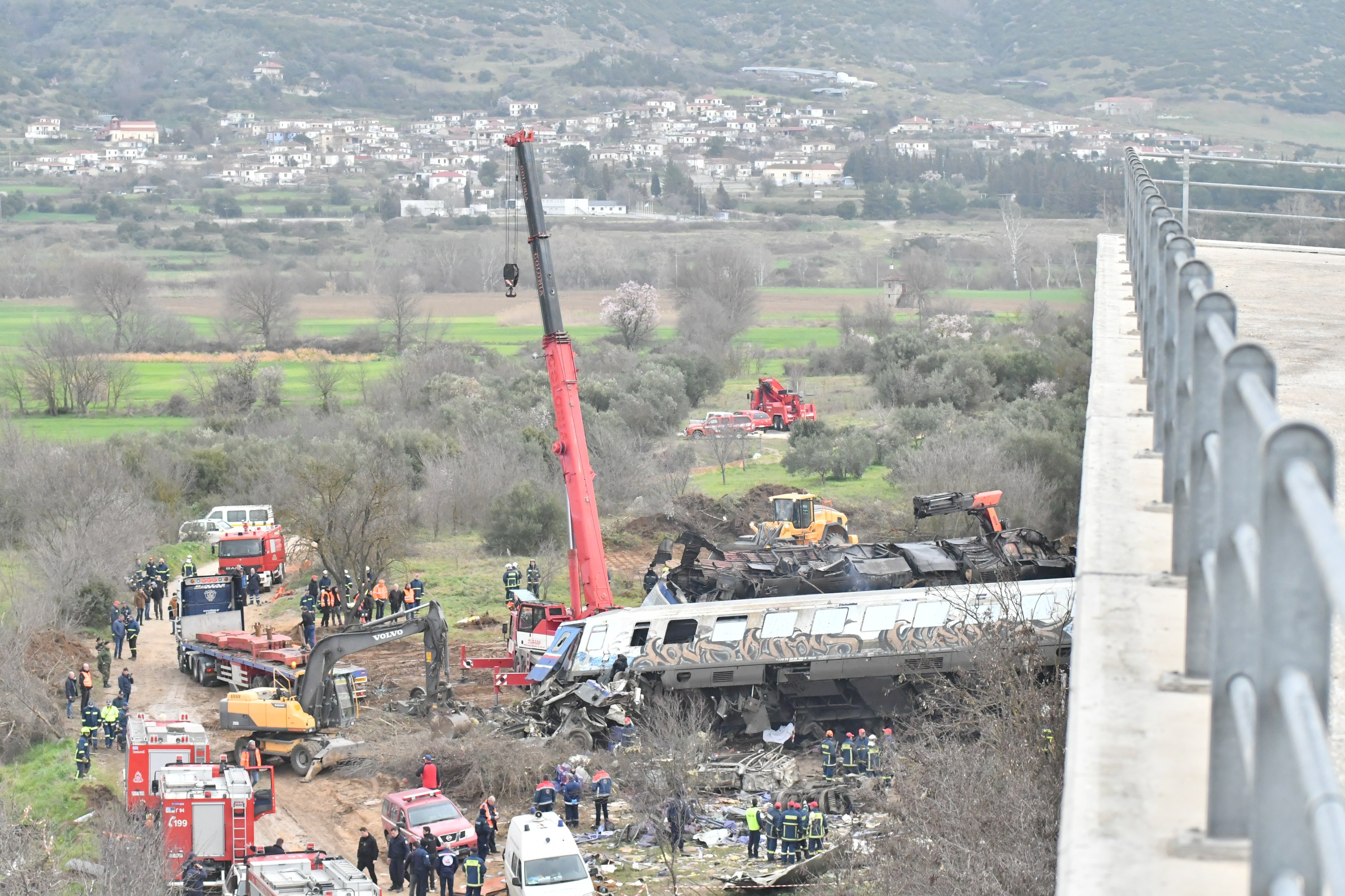 Yunanistan'daki tren kazasında can kaybı sayısı 57'ye yükseldi